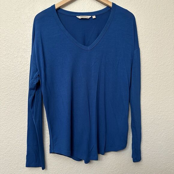 Athleta Modal Top Women Size M Blue Long Sleeve Crew Neck EUC - Picture 1 of 6